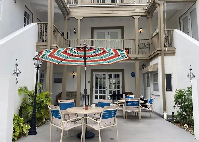 Little Paris By The Ocean Self Check In Hotel Fort Lauderdale